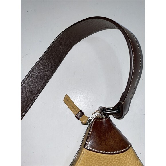 Dooney & Bourke Hobo All-Weather Leather AWL Purse Shoulder Bag Yellow - Picture 8 of 10